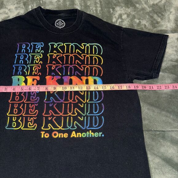 DOM T-Shirt Men's Medium Black 100% Cotton Be Kind To One Another Graphic Print - Picture 4 of 6